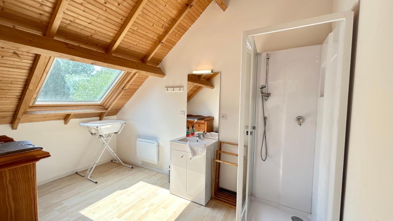 Chalet avec terrasse sur pilotis vue sur l'étang Rue  Exterior foto