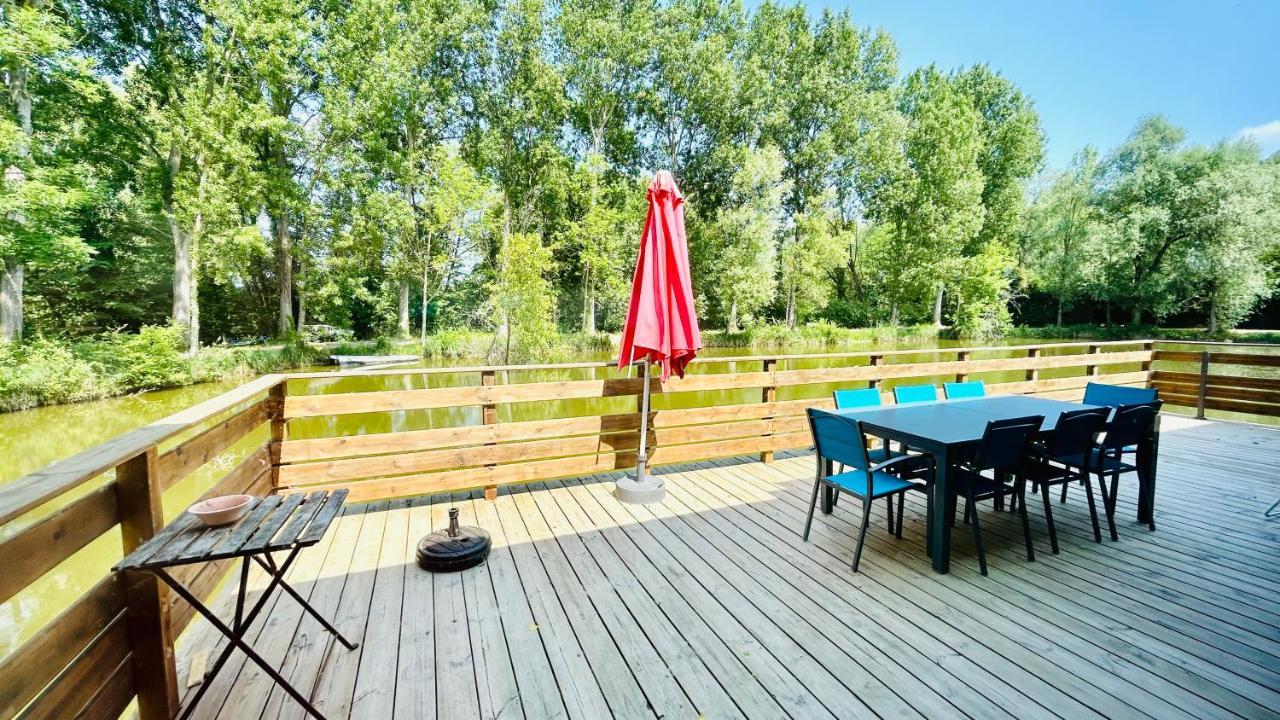 Chalet avec terrasse sur pilotis vue sur l'étang Rue  Exterior foto